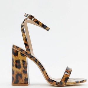 Leopard chunky heel w/ box
